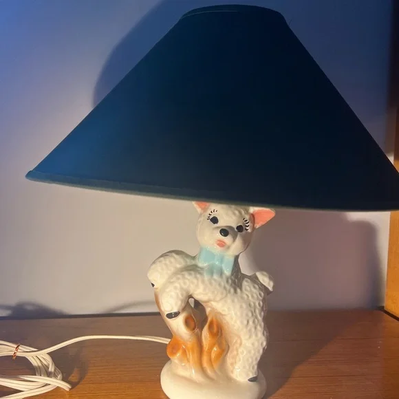 Vintage Leviton Baby Lamb Sheep Nursey Ceramic Table Lamp - Picture 8 of 15
